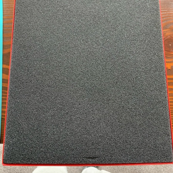 Kate Spade Darling Point collection 8x10 MR & MRS Frame - Picture 7 of 8